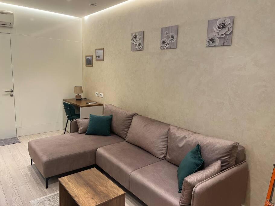 Apartamento Rentapt Tirana Exterior foto
