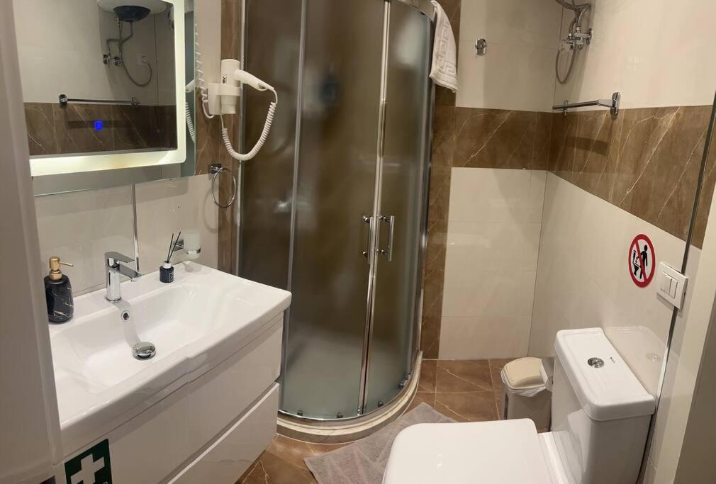 Apartamento Rentapt Tirana Exterior foto